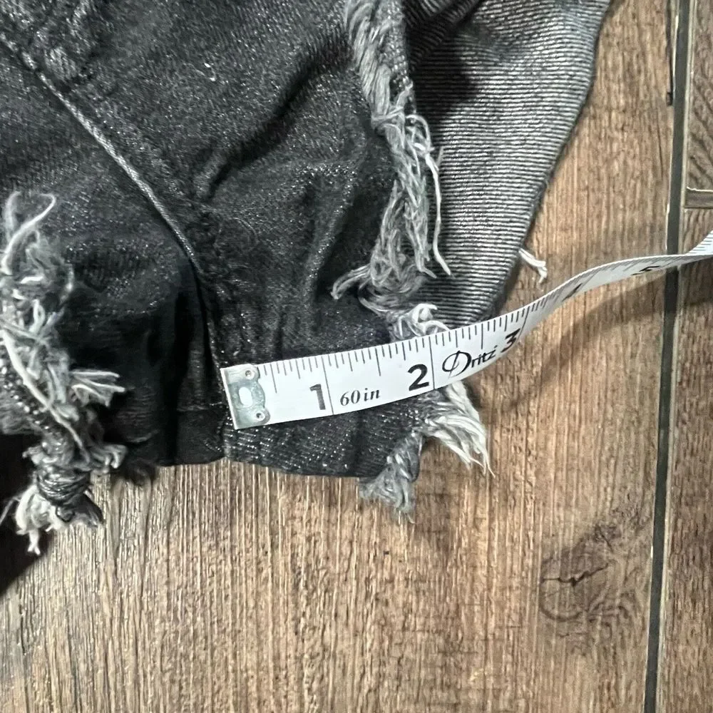 American Eagle Cutoff Shorts Womens Sz 4 Black Hi-Rise 30x2 Distressed Denim - Picture 4 of 10